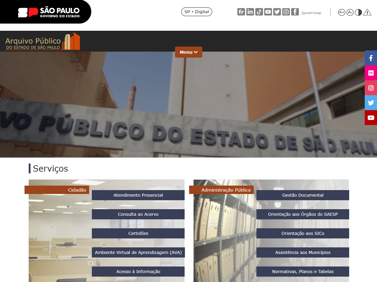 Home-page do site do Arquivo, com cabeçalho do Governo do Estado de SP, vídeo com cenas internas e externas do Arquivo e itens do menu de serviços disponíveis, com destaque para o botão "Consulta ao Acervo"