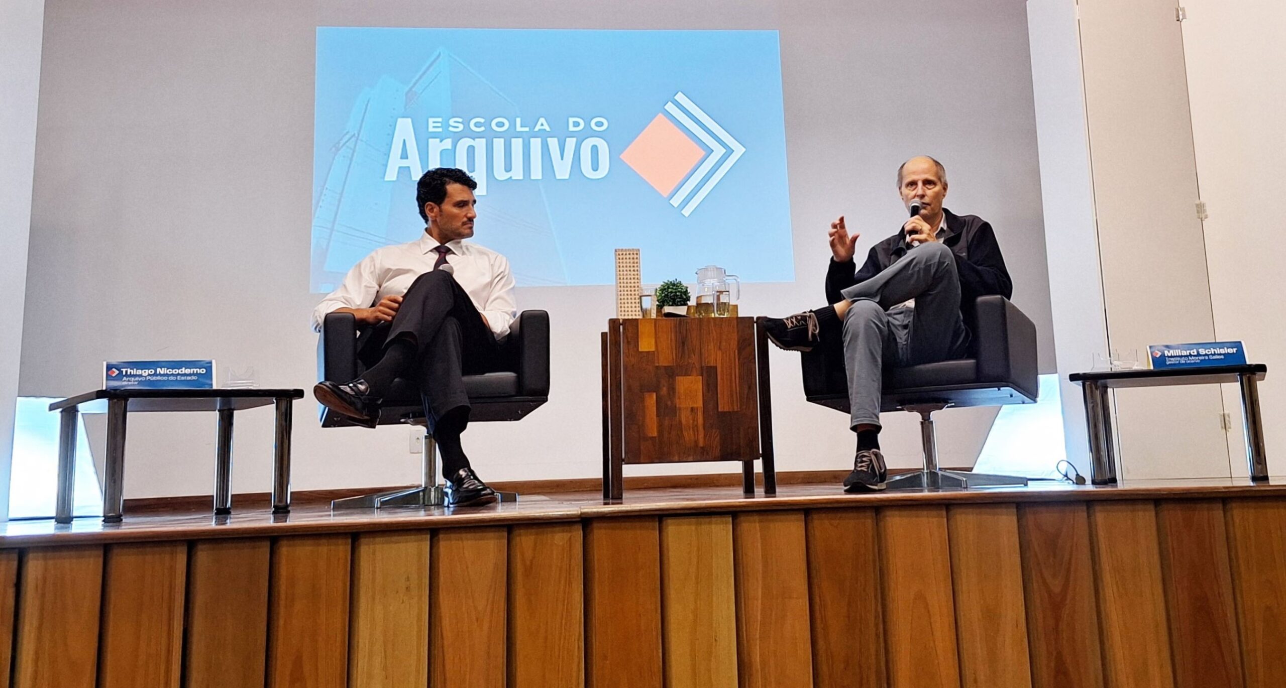 Escola do Arquivo: Aula inaugural