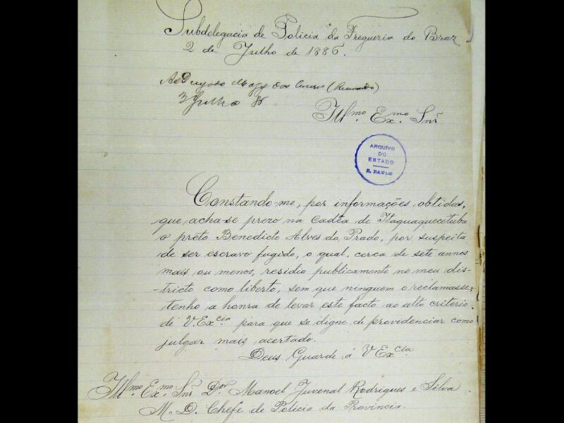 Carta de 1 página manuscrita em tinta escura com pena fina sobre papel pautado envelhecido, com carimbo do Arquivo do Estado de S. Paulo em área livre de texto